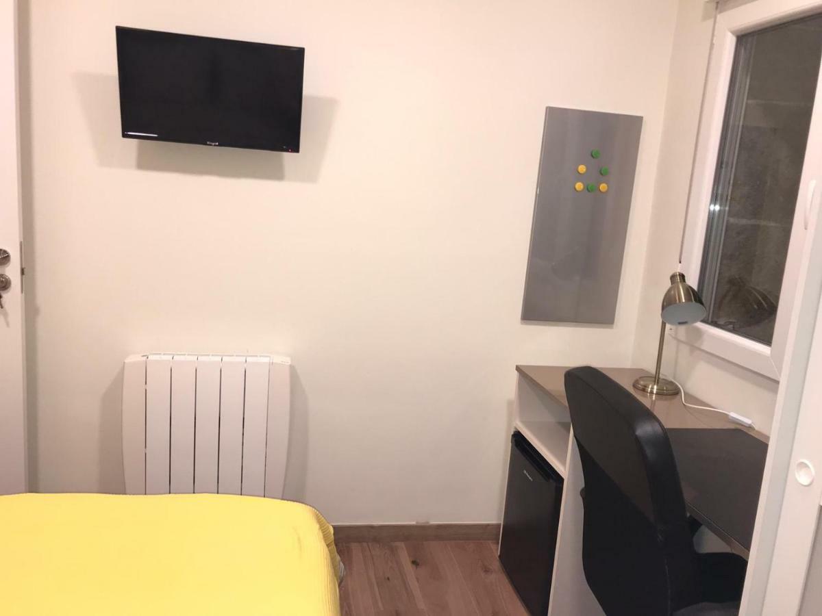 산티아고데콤포스텔라 Residencia Compostela 2 B&B 외부 사진