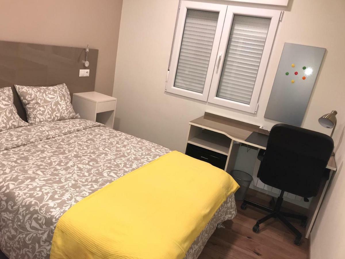 산티아고데콤포스텔라 Residencia Compostela 2 B&B 외부 사진