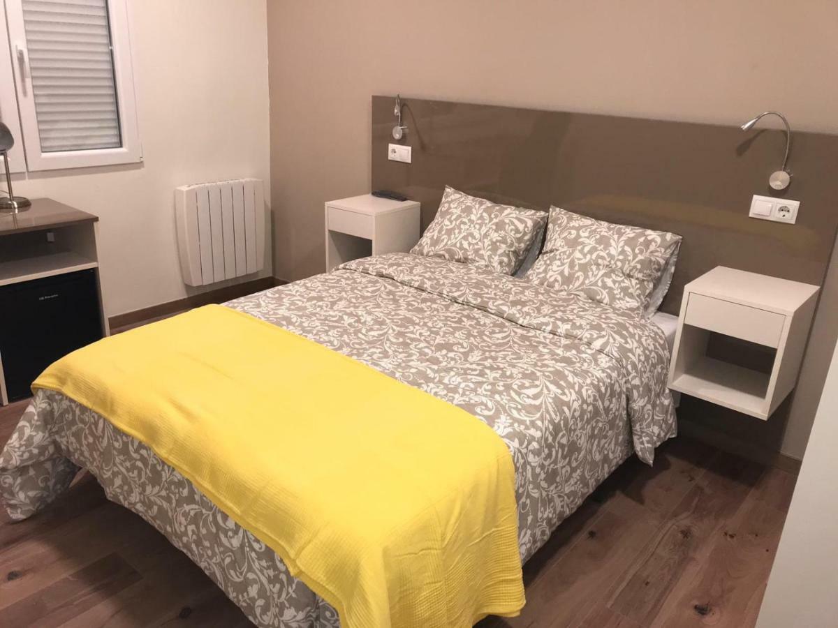 산티아고데콤포스텔라 Residencia Compostela 2 B&B 외부 사진