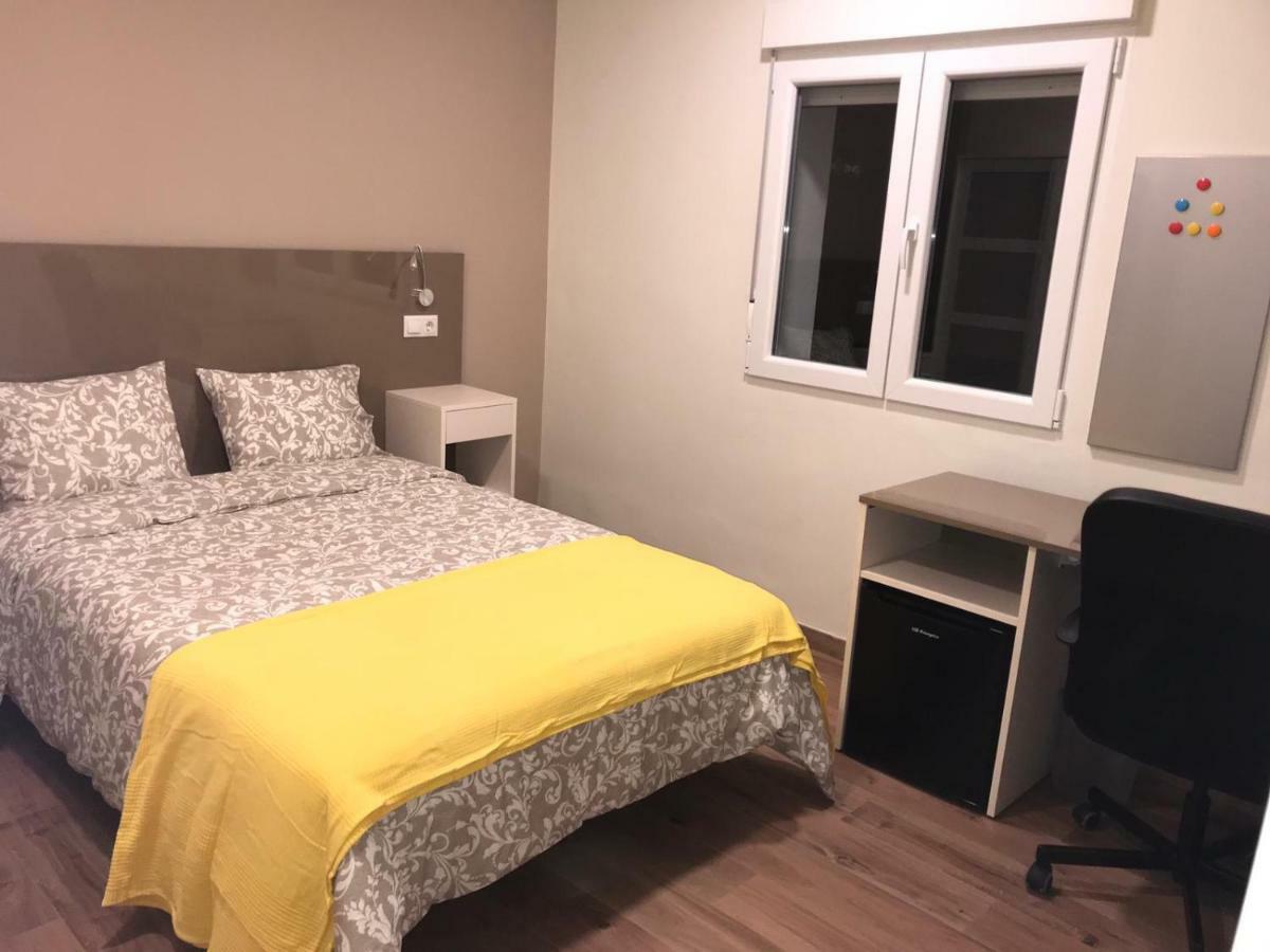 산티아고데콤포스텔라 Residencia Compostela 2 B&B 외부 사진