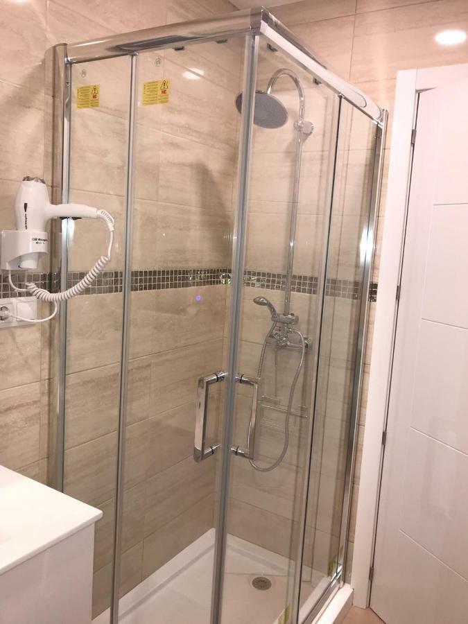산티아고데콤포스텔라 Residencia Compostela 2 B&B 외부 사진